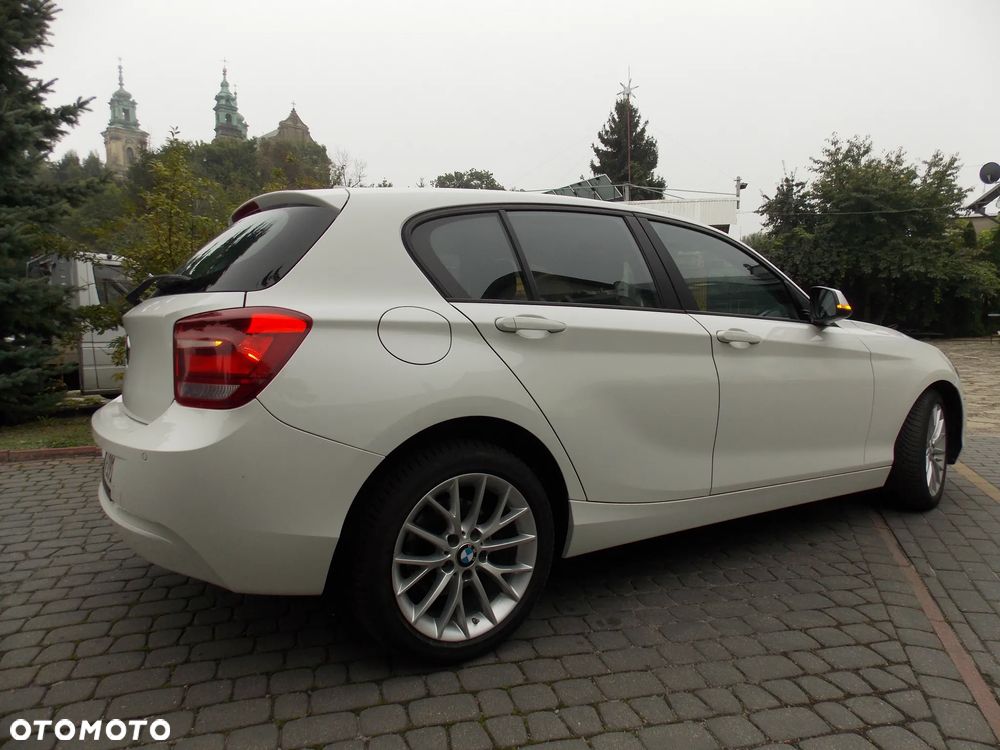 BMW Seria 1 - 12