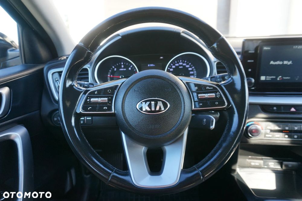 Kia Ceed 1.6 CRDi SCR L - 21