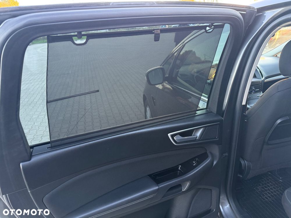 Ford S-Max 2.0 EcoBlue Titanium - 13