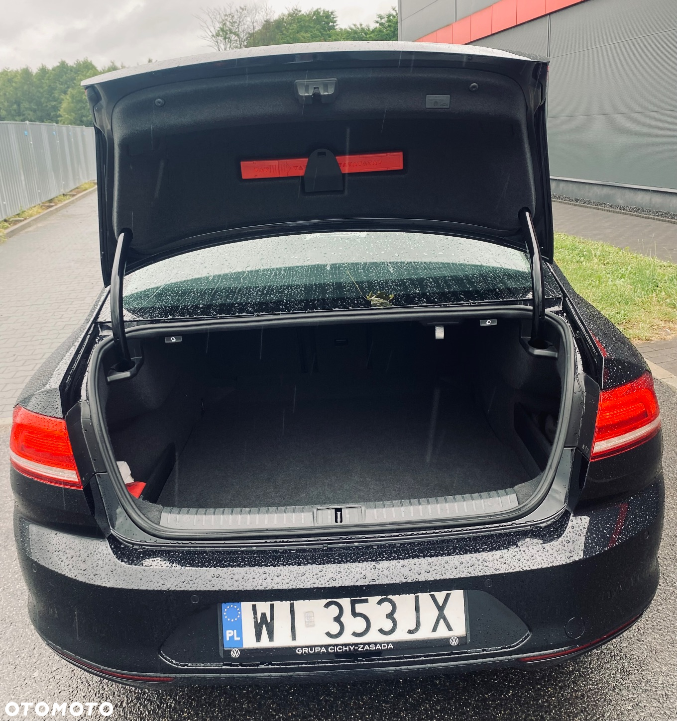 Volkswagen Passat 2.0 TDI BMT Comfortline - 19