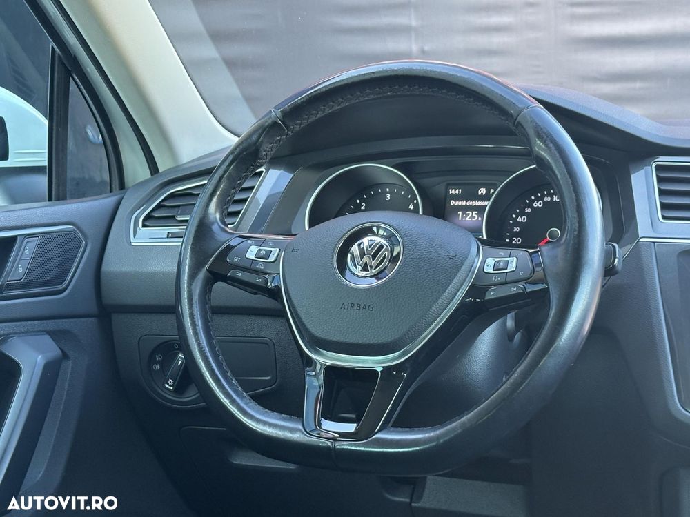 Volkswagen Tiguan - 7