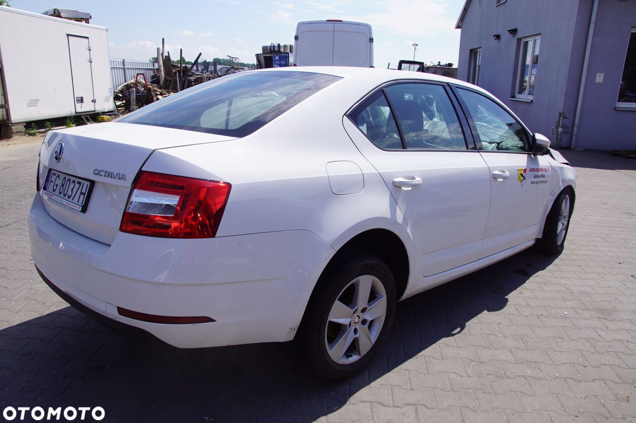 ĆWIARTKA BŁOTNIK PRAWY TYŁ SKODA OCTAVIA III WANNA LEWA - 1