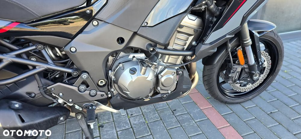 Kawasaki Versys 1000 - 18