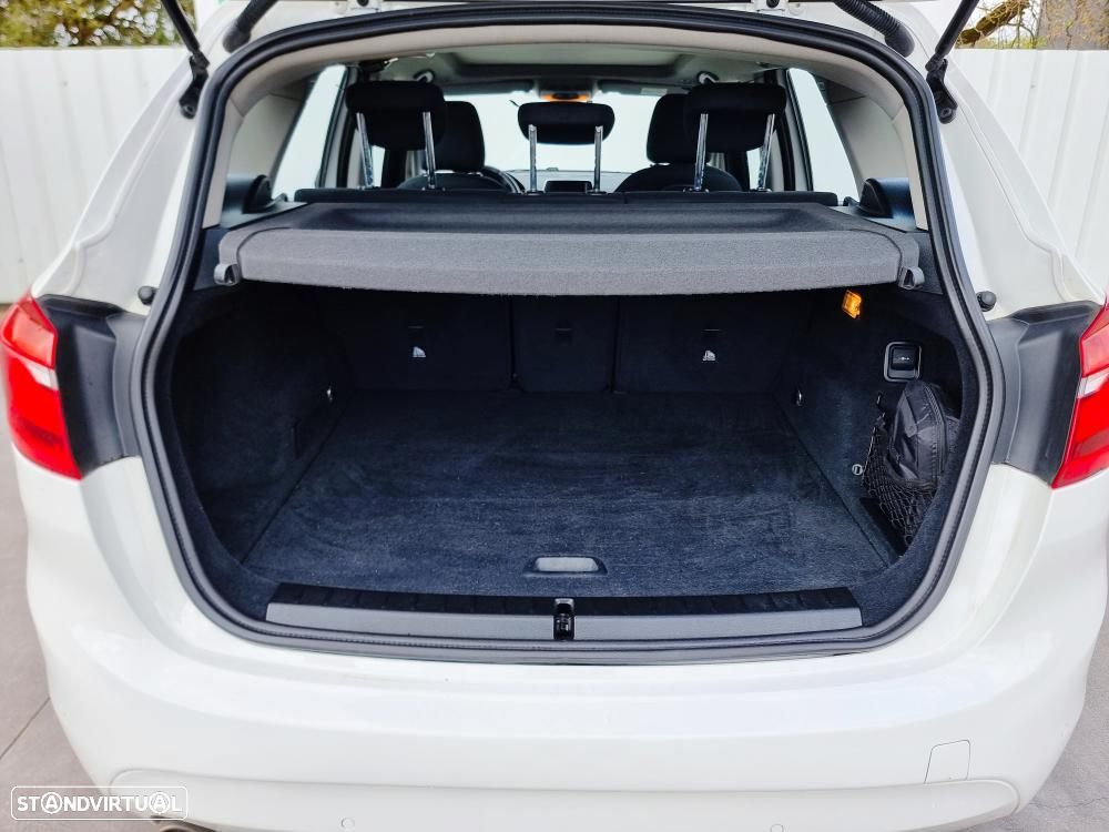 BMW 216 Active Tourer d Corporate Edition - 6