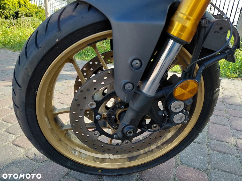 Yamaha MT - 16