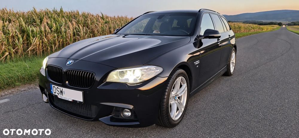 BMW Seria 5 520d Sport Line - 3