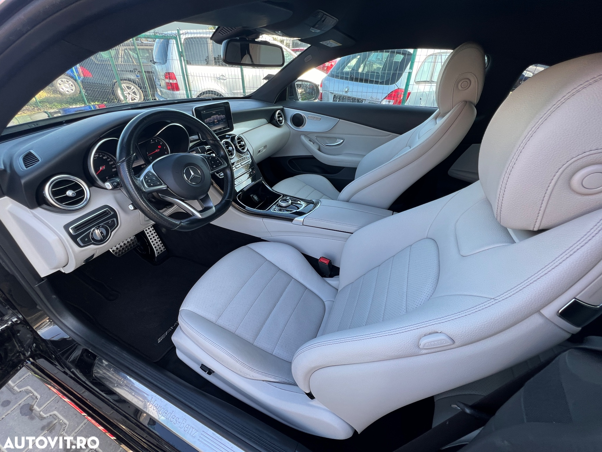 Mercedes-Benz C 200 Coupe 4MATIC Aut. - 15