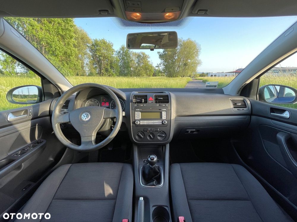 Volkswagen Golf - 12