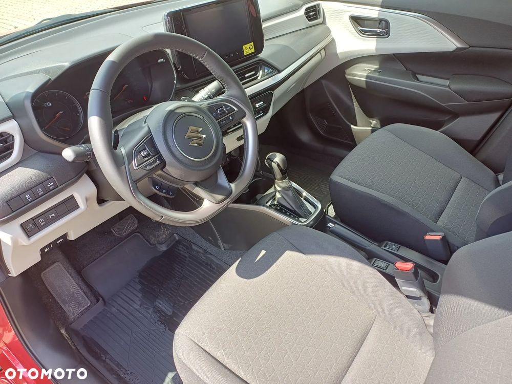 Suzuki Swift 1.2 Dualjet SHVS Elegance CVT - 11