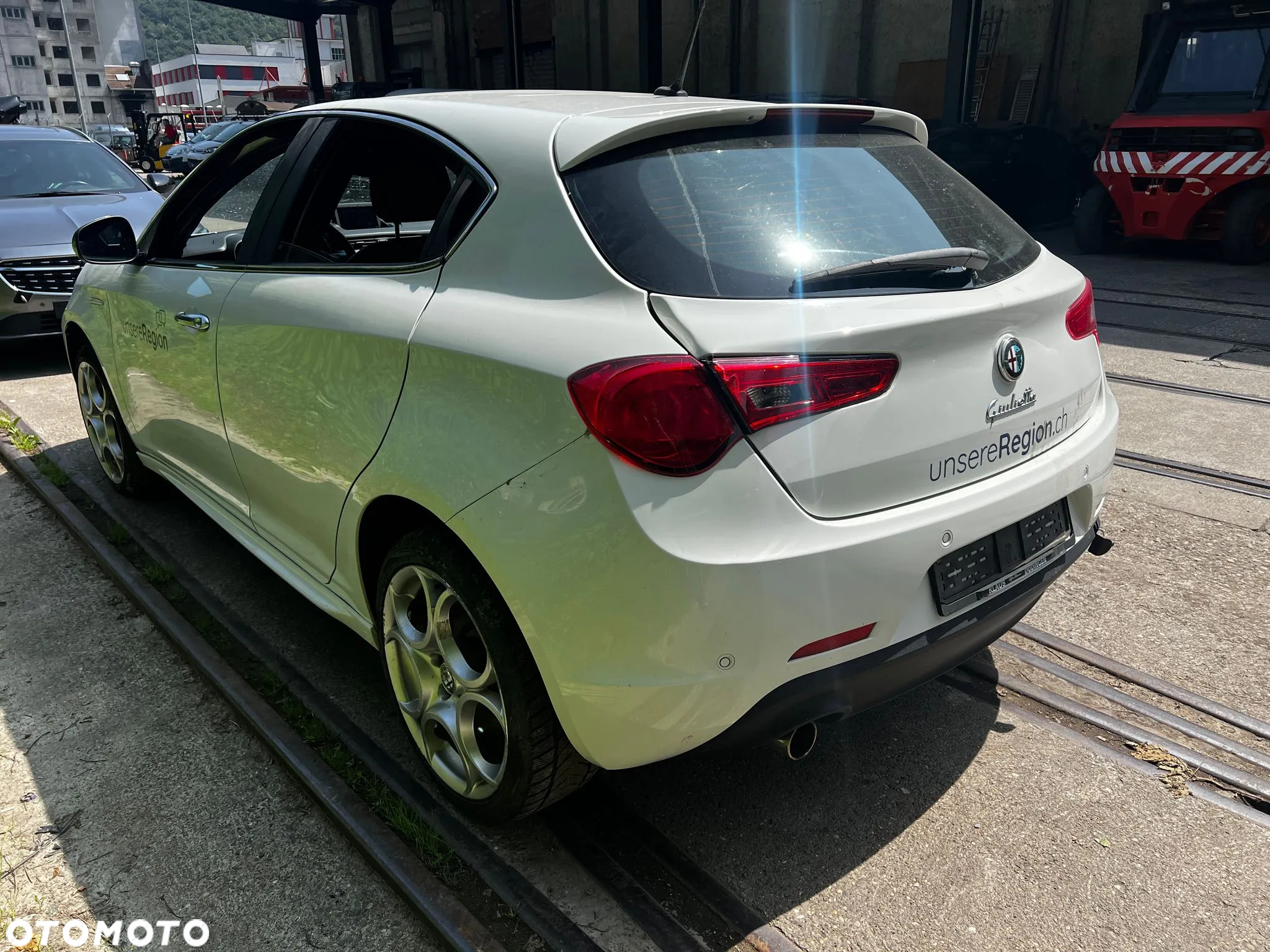 Alfa Romeo Giulietta 1.4 TB MultiAir Distinctive - 4