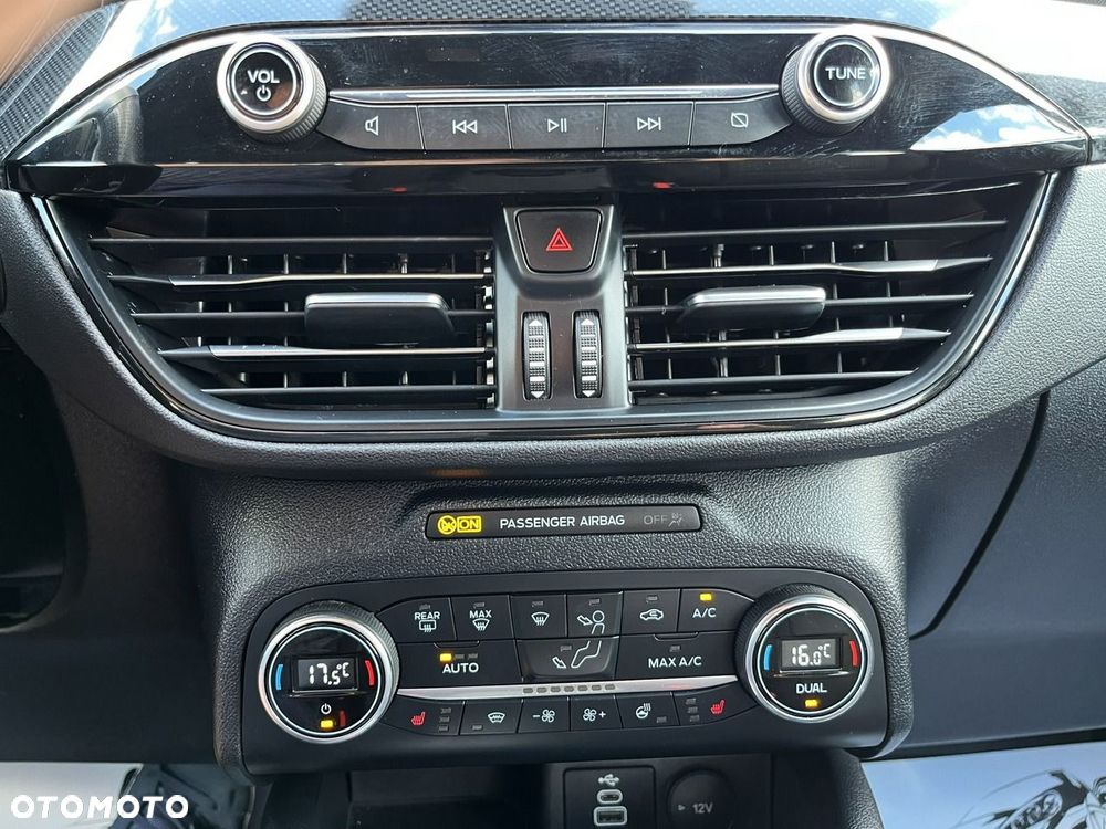 Ford Kuga 2.5 Duratec FHEV ST-LINE - 18