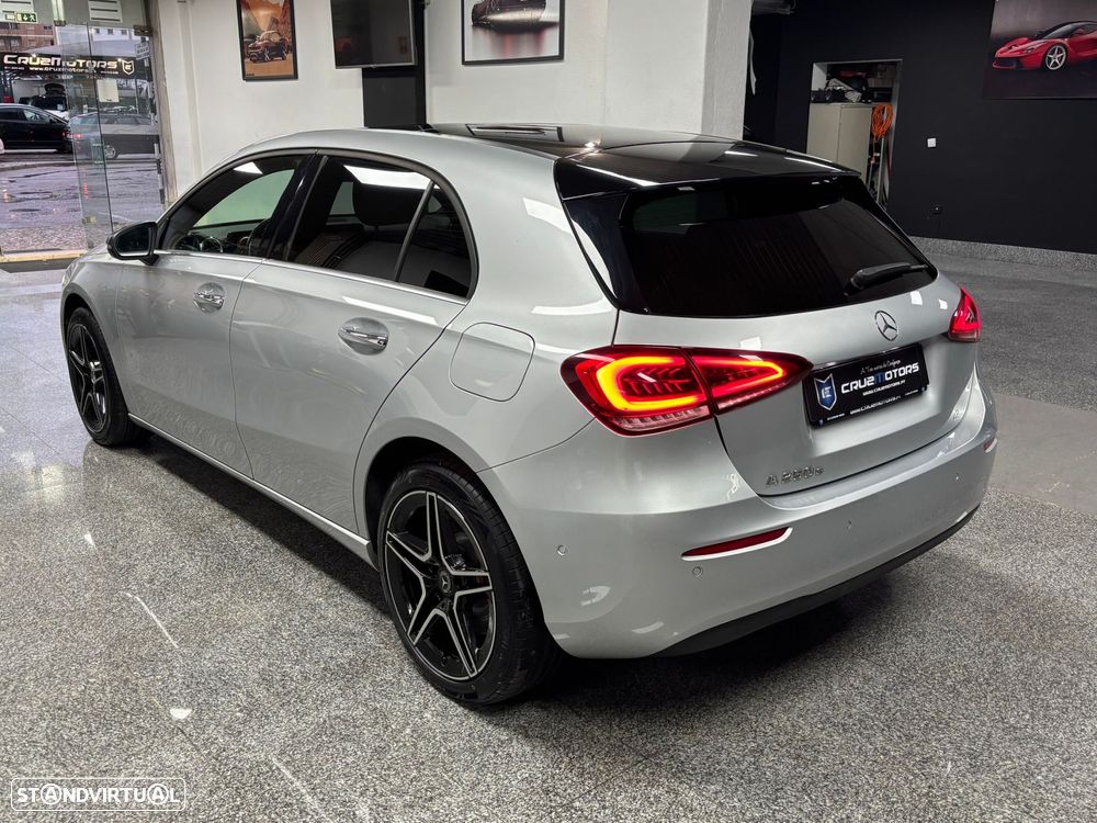Mercedes-Benz A 250 e 8G-DCT Special Edition - 8