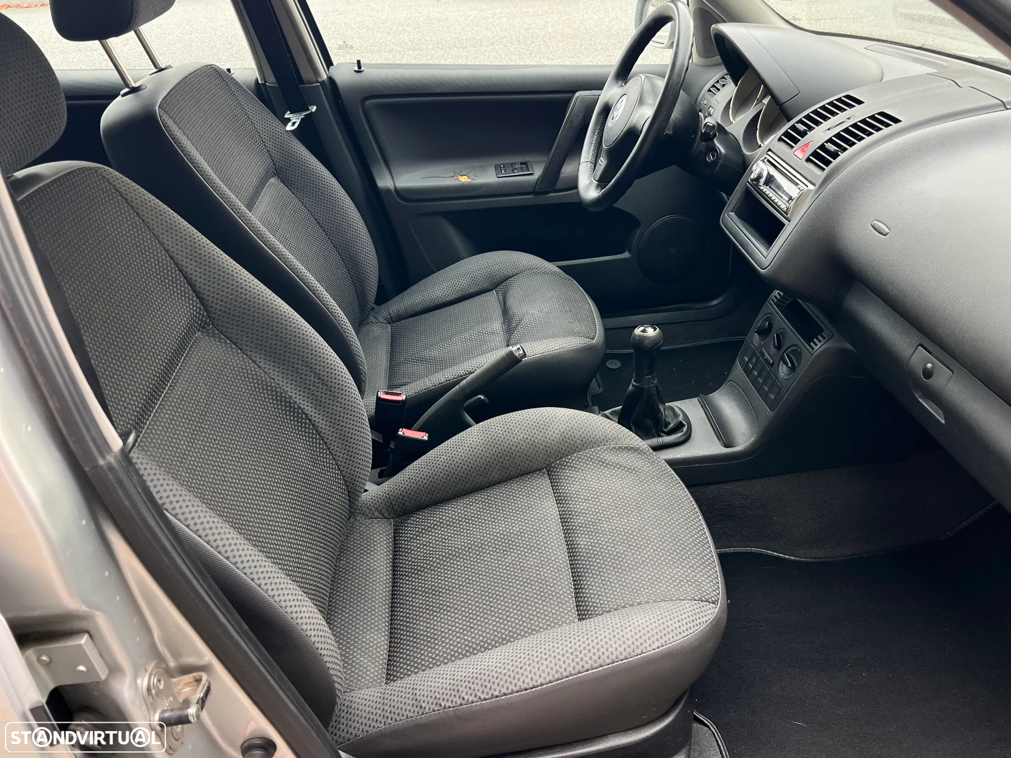 VW Polo 1.0 Confortline - 9