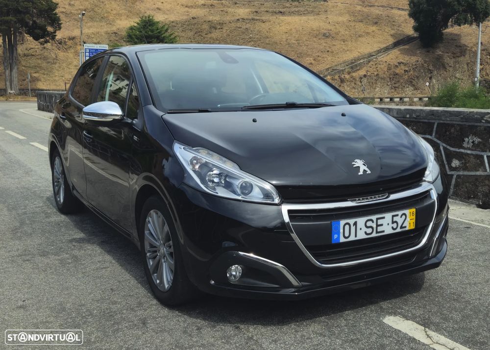 Peugeot 208 1.6 BlueHDi Style - 1