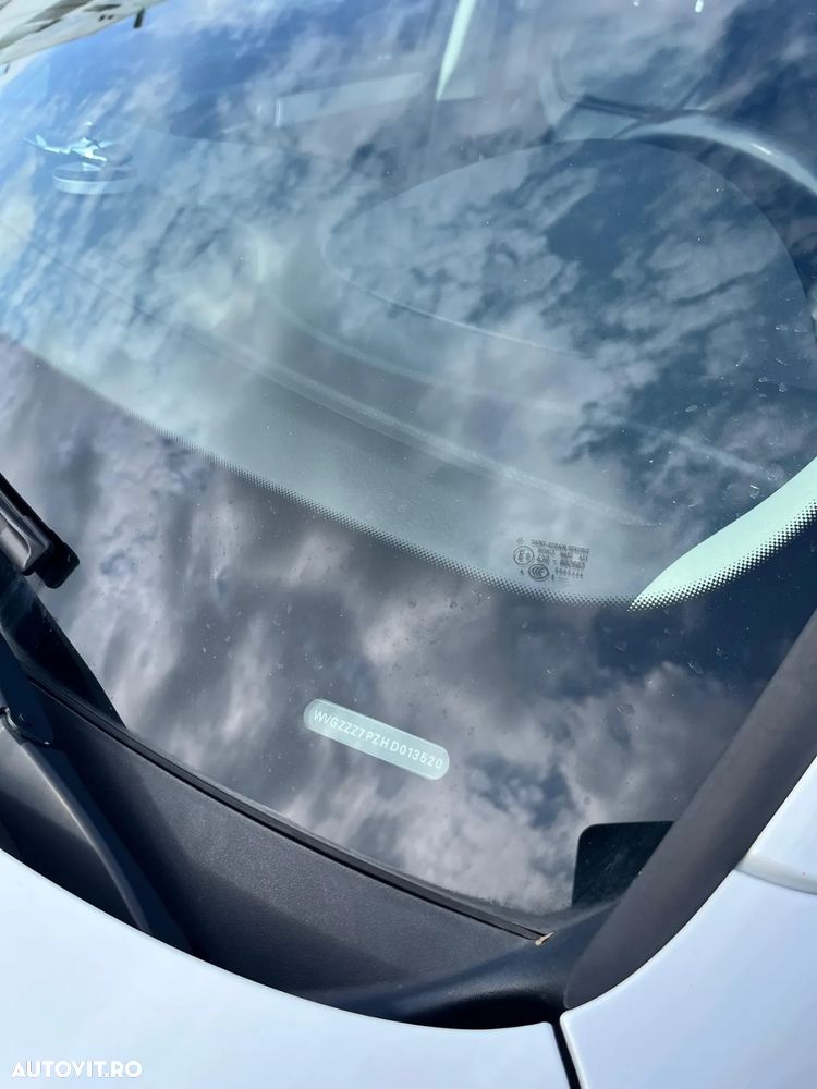 Volkswagen Touareg - 15