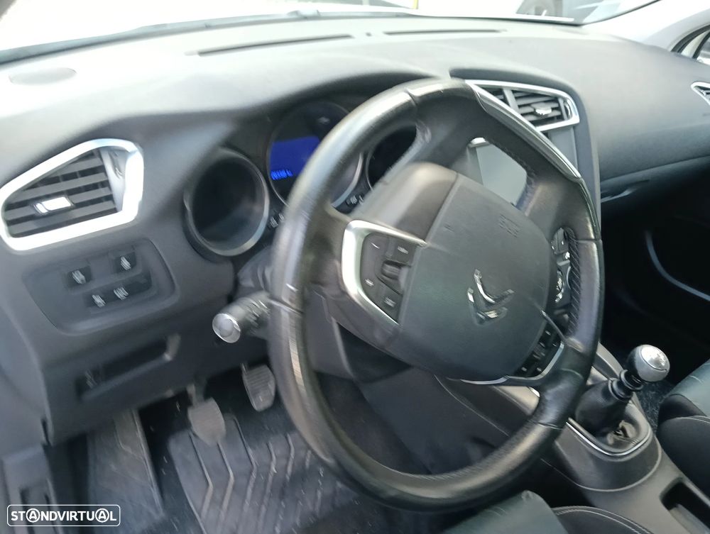 Citroën C4 1.6 HDi Seduction - 22