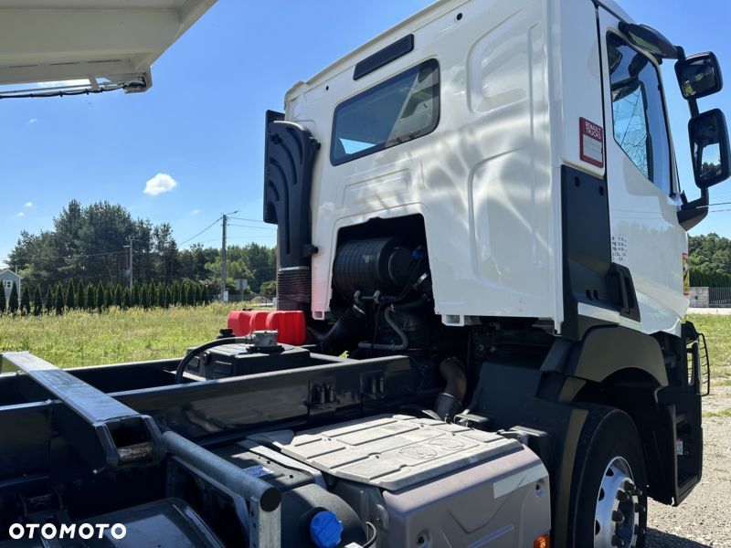 Renault C 380 6X4 - 6
