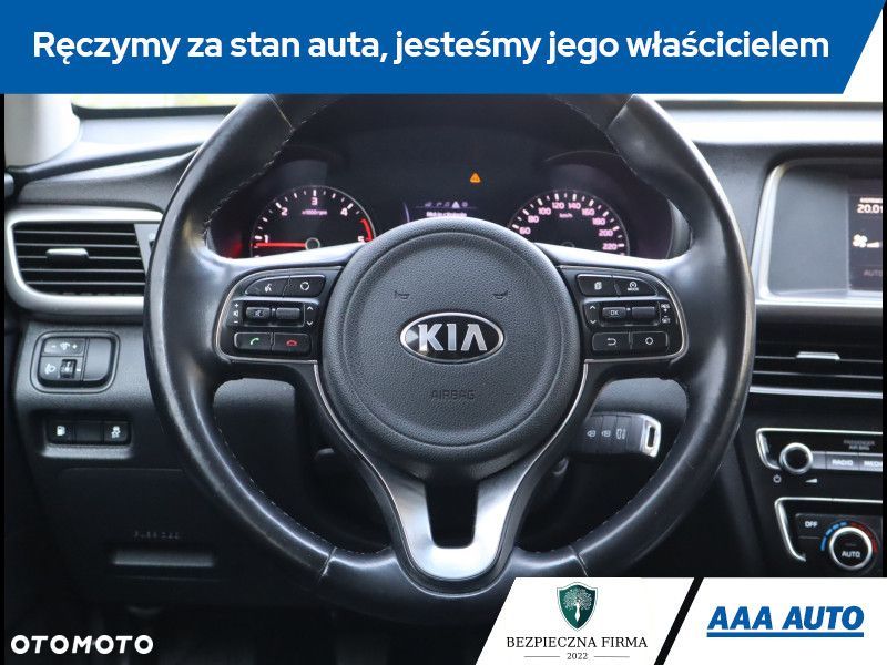 Kia Optima - 16