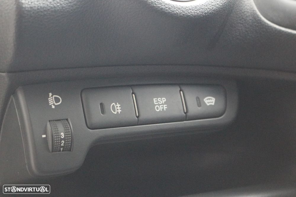 Kia Carens 2.0 CRDi Mood - 12