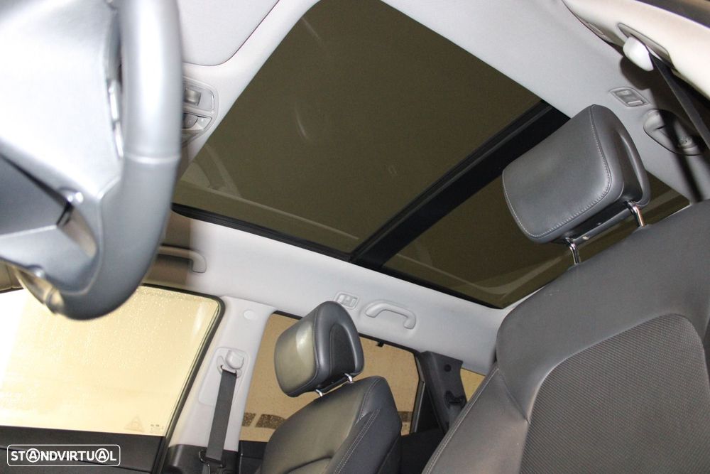 Hyundai Santa Fe 2.2 CRDi Premium Aut. - 33