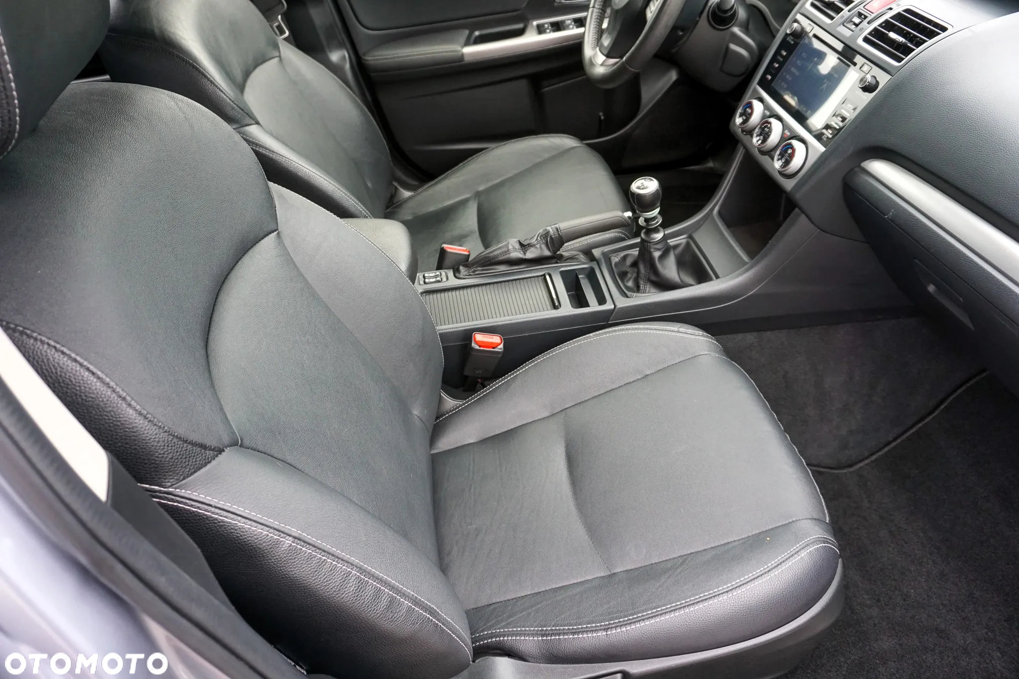 Subaru XV 2.0i Exclusive - 36