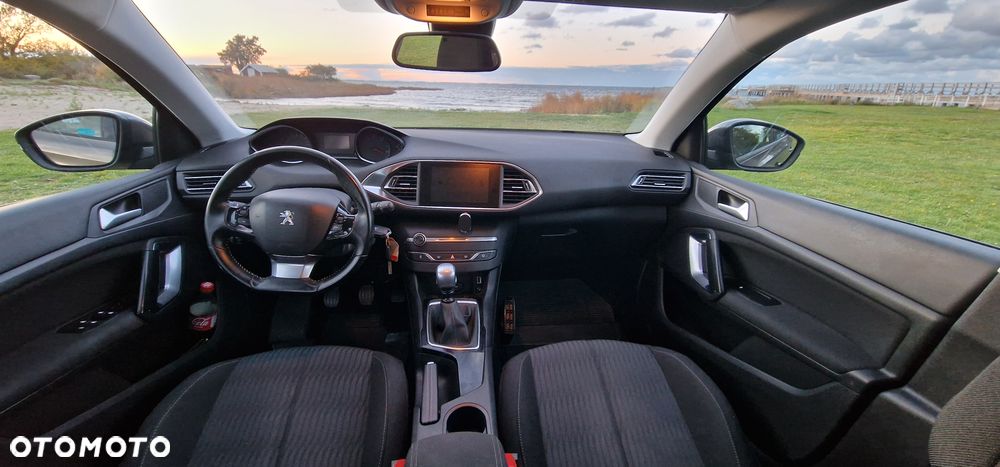 Peugeot 308 BlueHDi 120 Stop & Start Business-Line - 26