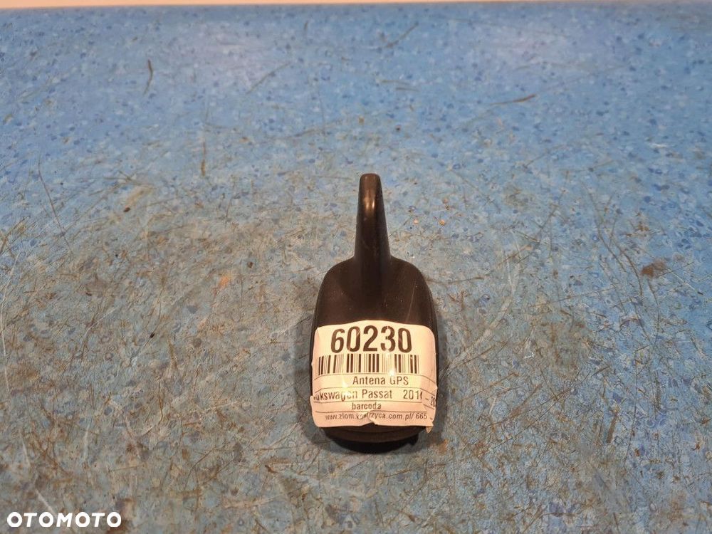 VOLKSWAGEN PASSAT B8 ANTENA GPS 5Q0035507B CUAA - 1
