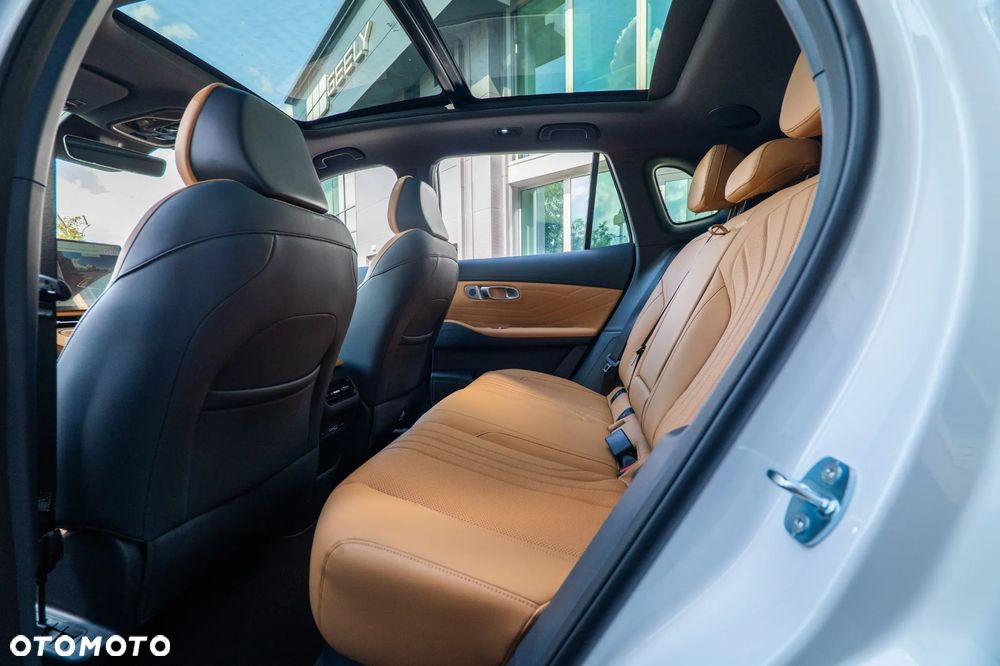 Geely Starray EM-i 1.5 PHEV Max DHT - 39