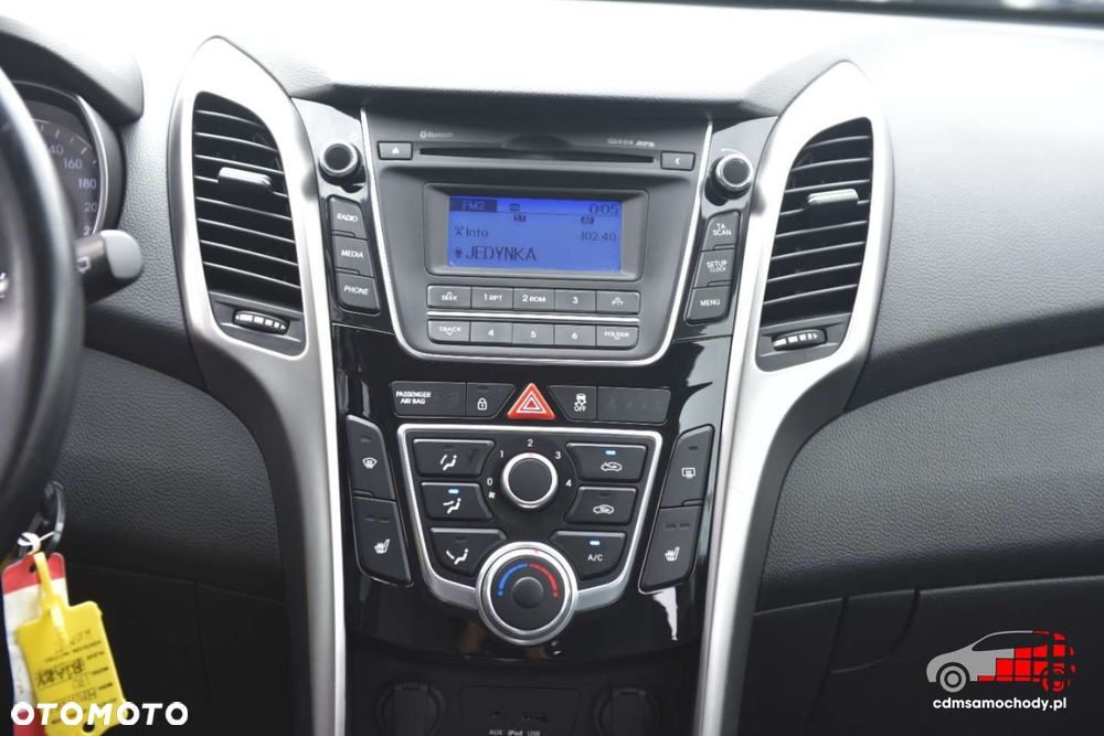 Hyundai i30 - 25