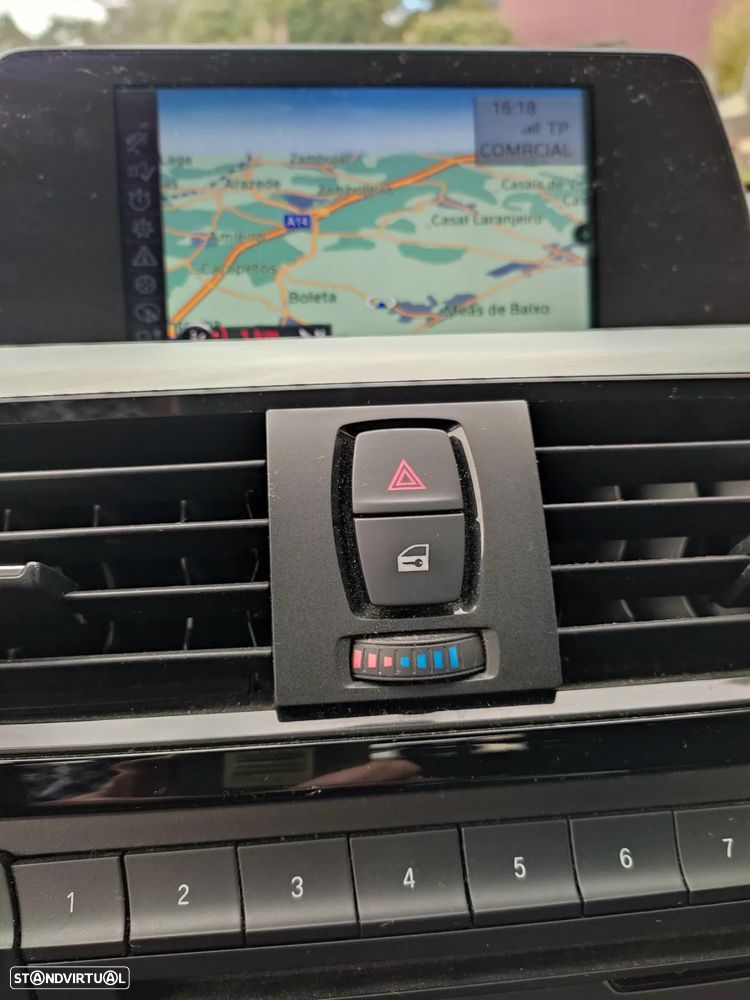 BMW 318 Gran Turismo d Sport Line - 8