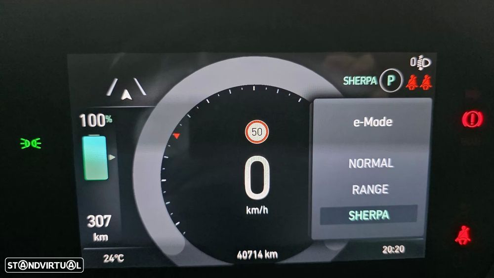 Fiat 500e 42kWh ICON — fotografia 13