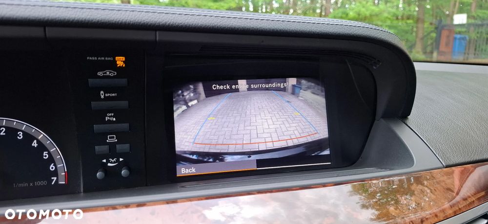 Mercedes-Benz Klasa S 500 L 4Matic 7G-TRONIC - 23
