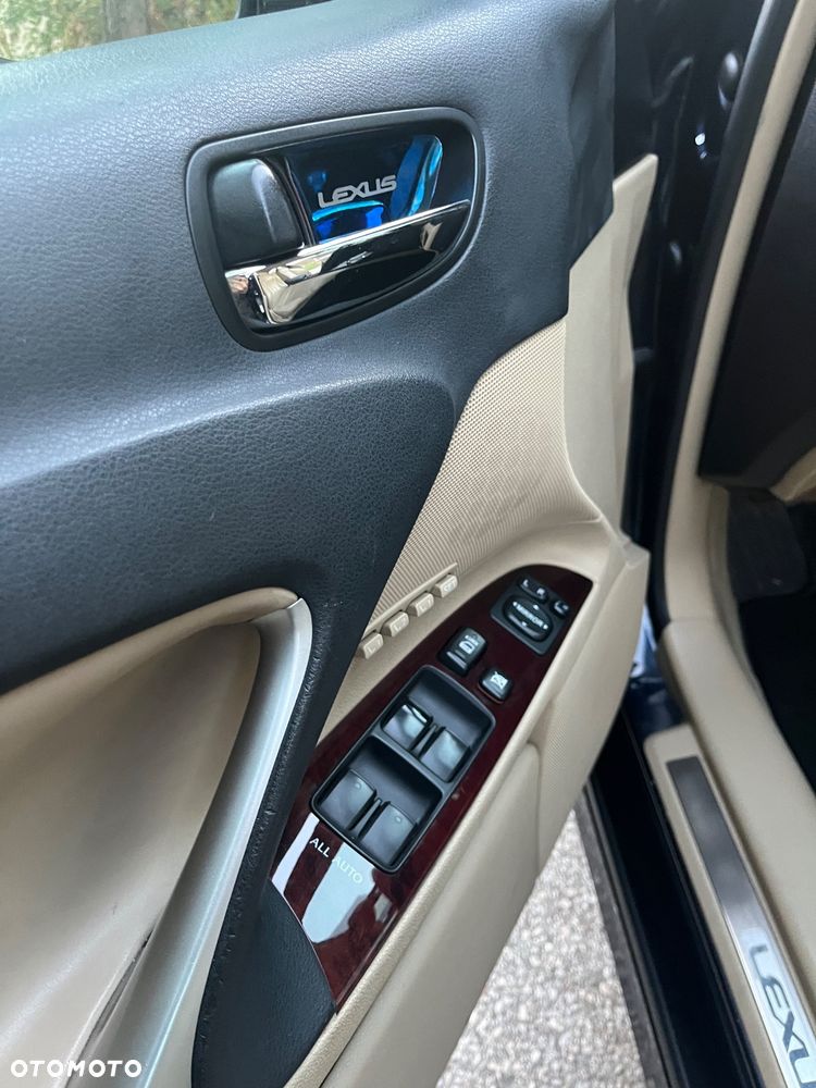 Lexus IS 250 F-Sport - 7