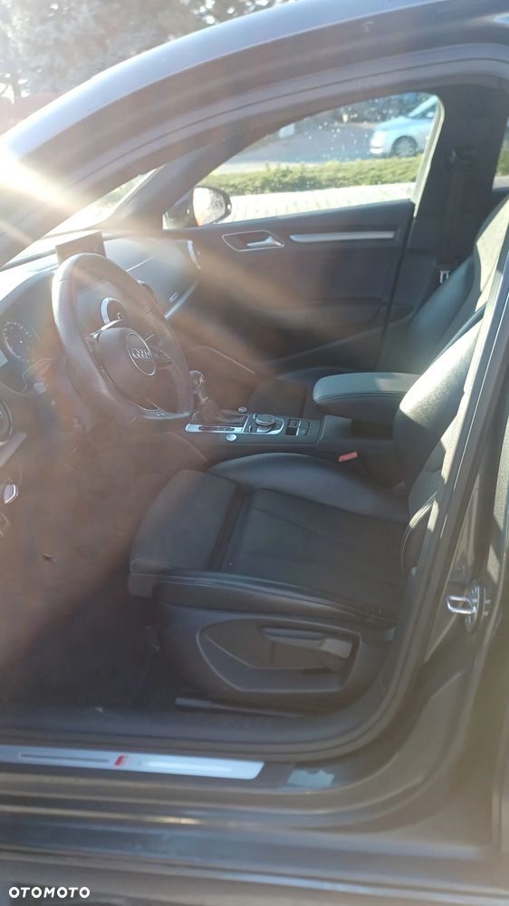 Audi A3 Limousine 35 TFSI Sport S tronic - 17