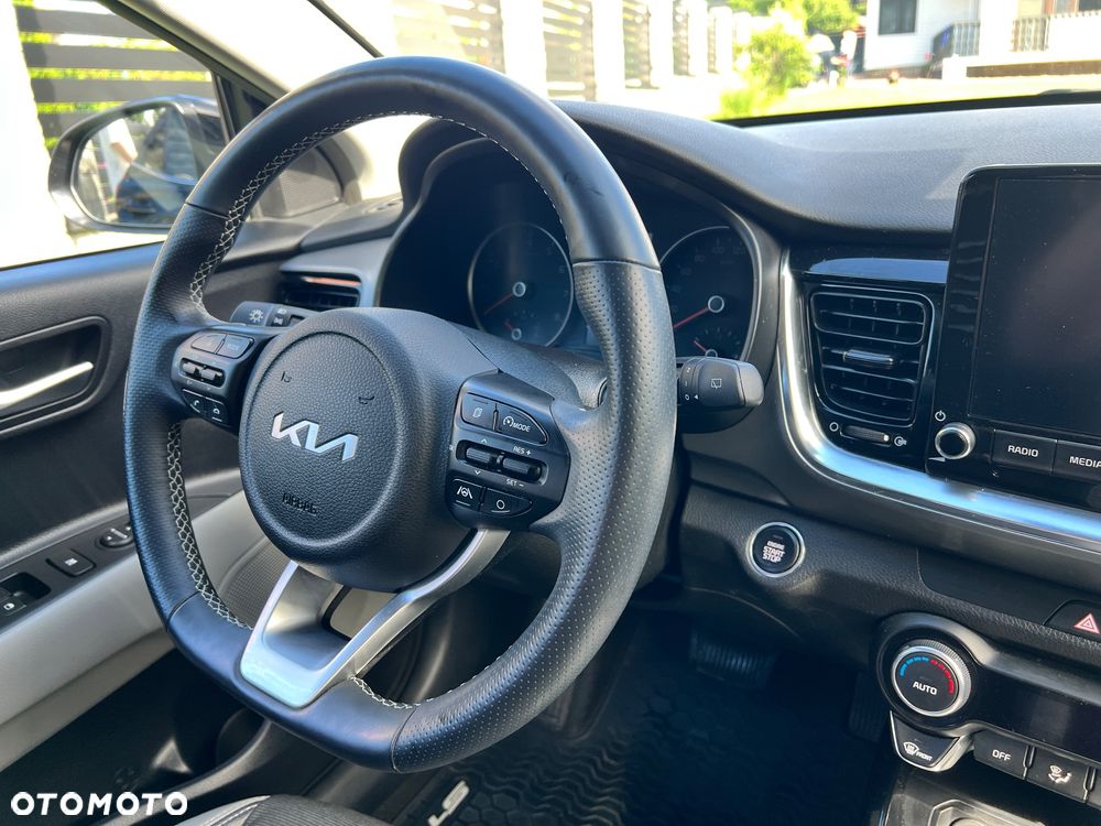 Kia Stonic 1.0 T-GDI MHEV L Business Line DCT - 8