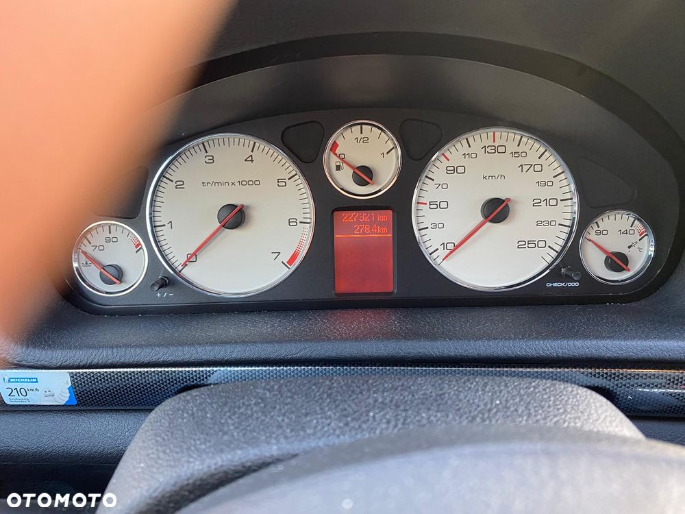 Peugeot 407 135 Premium mit Exklusiv-Paket - 9