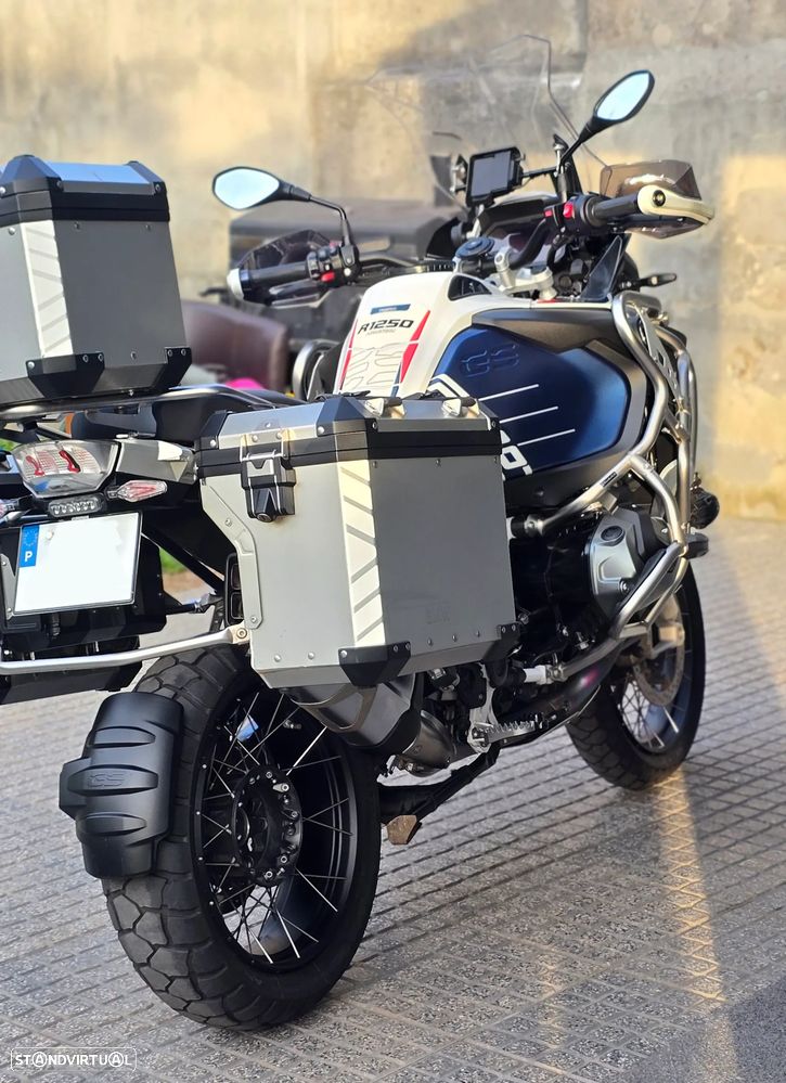 BMW R 1250 GS Adventure Trophy - 3