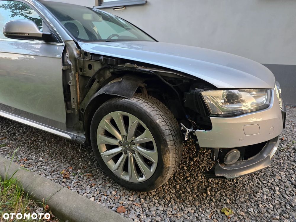 Audi A4 Allroad - 12