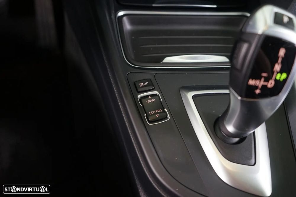 BMW 320 d Aut. Efficient Dynamics Edition Advantage - 33