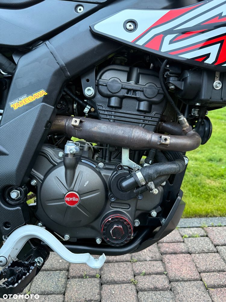 Aprilia SX - 9