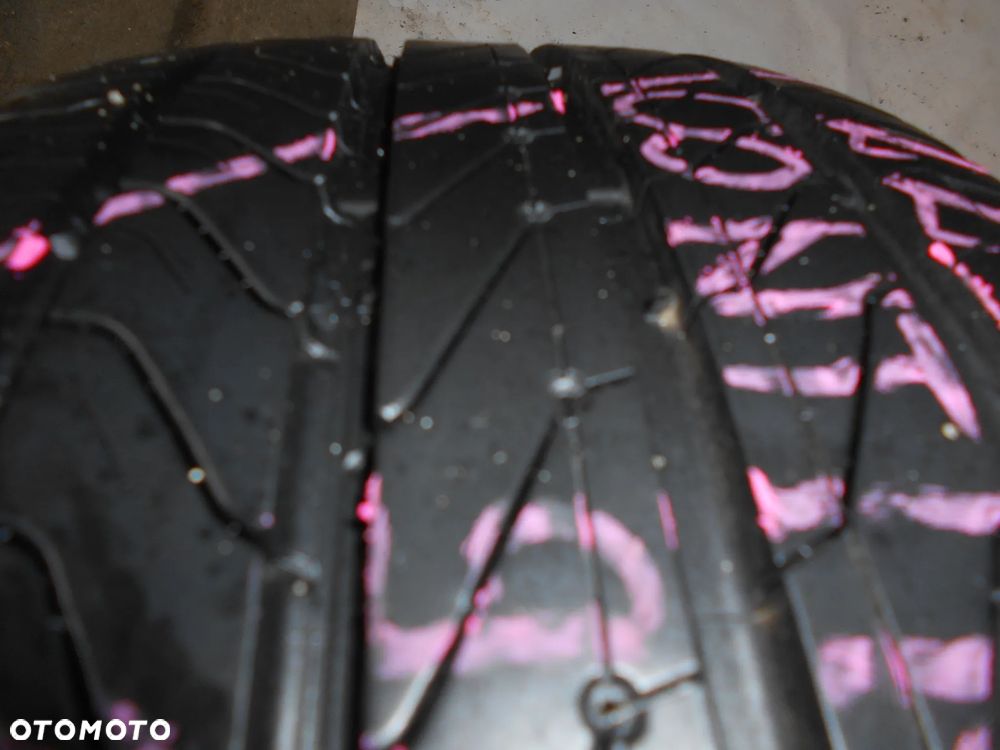 OPONY 225/50R18 CONTINENTAL ULTRA CONTACT UC6 DOT 2023 7.5MM - 4