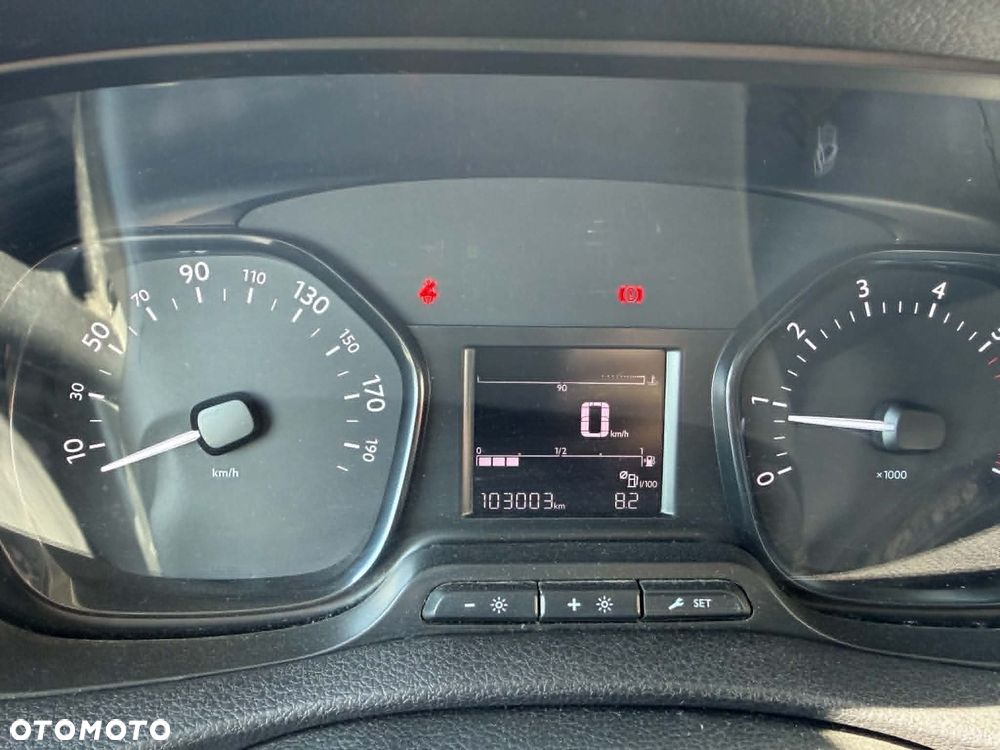 Toyota PROACE - 8