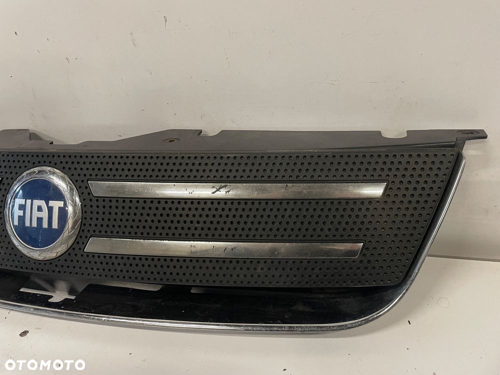Atrapa grill Fiat multipla - 3