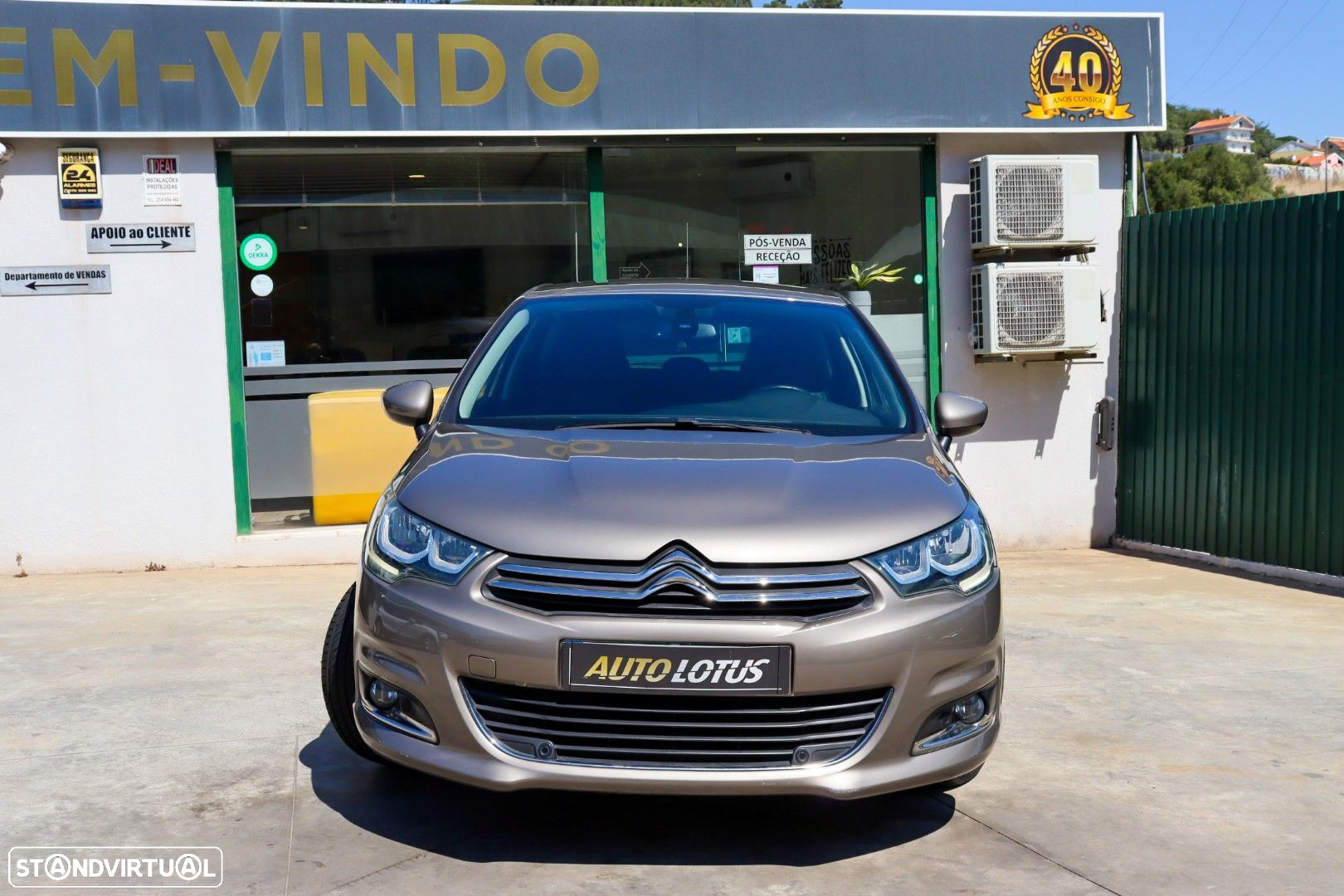 Citroën C4 1.2 PureTech Shine EAT6 - 2