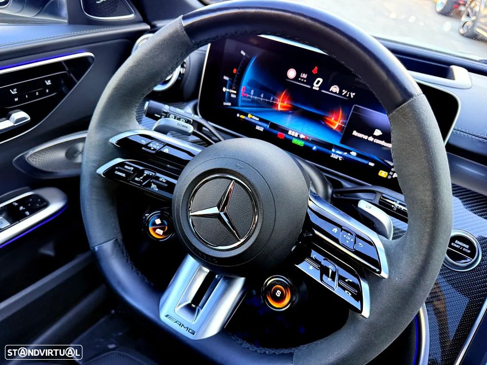 Mercedes-Benz C 63 AMG S - 13