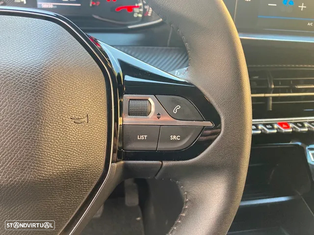 Peugeot 208 1.2 PureTech Allure - 12