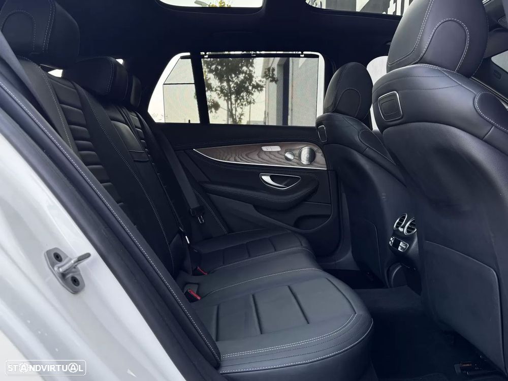 Mercedes-Benz E 300 - 35