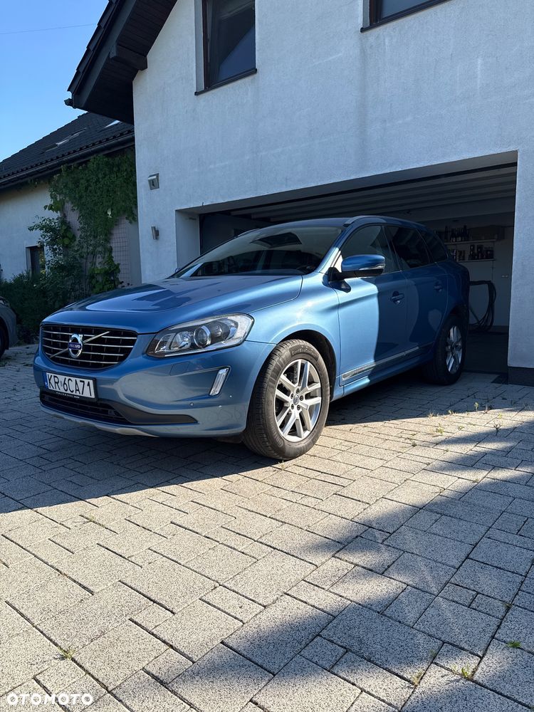 Volvo XC 60 D4 AWD Summum - 1