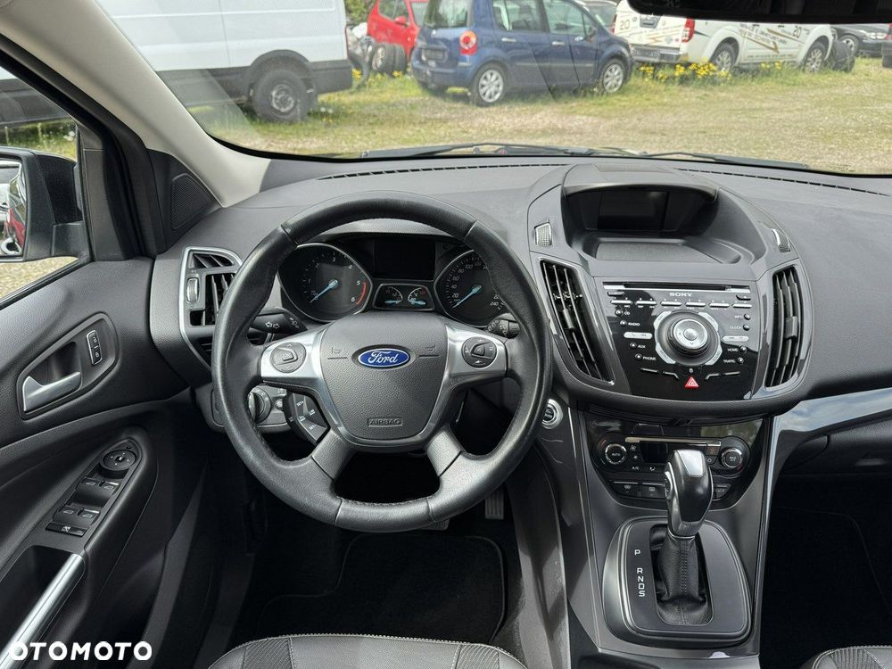 Ford Kuga - 26
