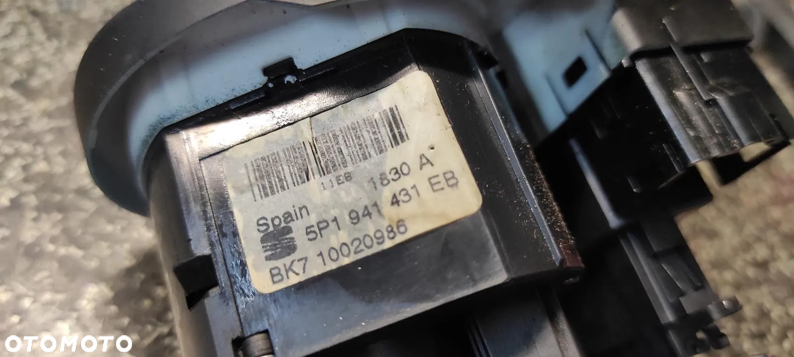 PRZEŁĄCZNIK ŚWIATEŁ SEAT ALTEA ALTEA XL TOLEDO 3 5P1941431EB WYSYŁKA !! - 2
